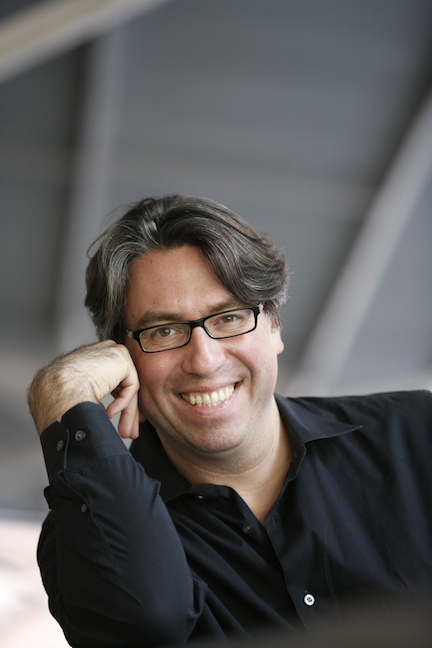 Julian Wachner (photo: Megan Greenlee)